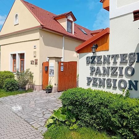 Bed and Breakfast Szentesi Panzio Fertőrákos Exteriér fotografie