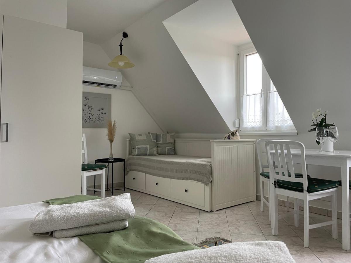 Bed and Breakfast Szentesi Panzio Fertőrákos Exteriér fotografie