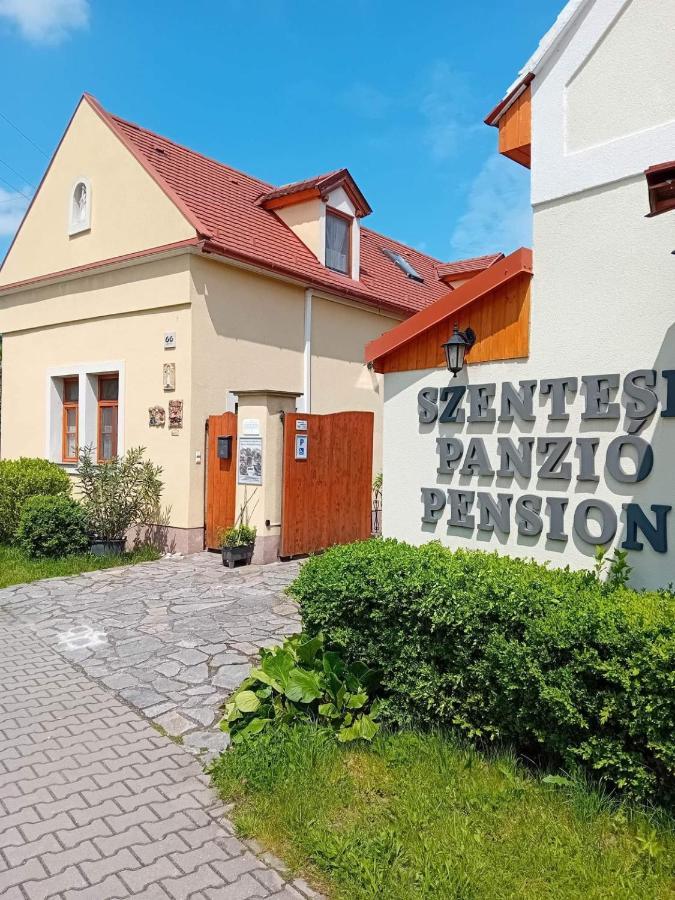 Bed and Breakfast Szentesi Panzio Fertőrákos Exteriér fotografie