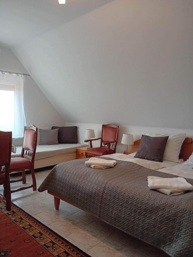 Bed and Breakfast Szentesi Panzio Fertőrákos Exteriér fotografie